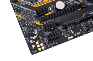 ASUS TUF Z390-PLUS GAMING (WI-FI) Intel Z390 LGA1151 ATX alaplap PC