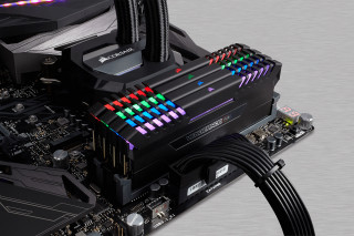 DDR4 32GB 3333MHz Corsair Vengeance RGB CL16 KIT4 PC