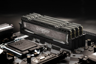 Crucial 16GB/3000MHz DDR-4 Ballistix Sport LT szürke (BLS16G4D30BESB) memória PC