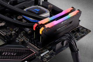 Corsair Vengeance RGB Pro Fekete DDR4, 4000MHz 64GB (2 x 32GB) memória PC