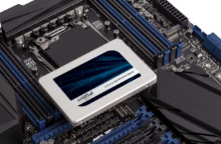 Crucial MX300 525GB CT525MX300SSD1 PC