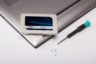 Crucial 1TB SATA3 2,5" 7mm MX500 (CT1000MX500SSD1) SSD PC