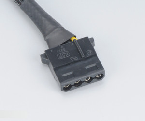 KAB Akasa 4pin Molex anya-apa tápkábel - 30cm - AK-CBPW02-30 PC