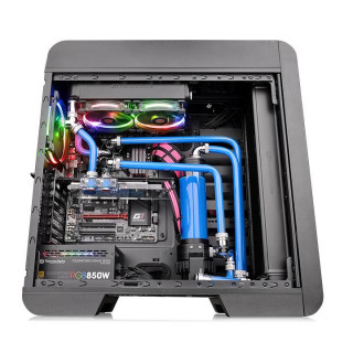 Thermaltake Core V71 (Edzett üveg) - Fekete PC