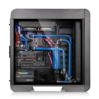 Thermaltake Core V71 (Edzett üveg) - Fekete PC