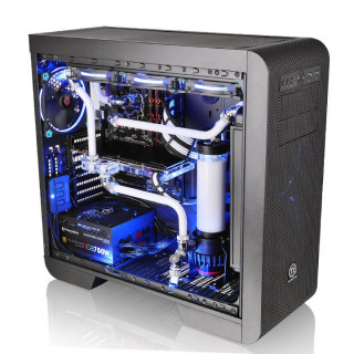 Thermaltake Core V51 Tempered Glass Edition (Ablakos) - Fekete PC