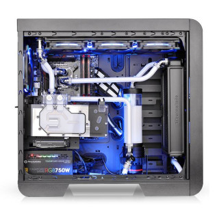 Thermaltake Core V51 Tempered Glass Edition (Ablakos) - Fekete PC