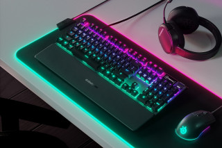 SteelSeries Apex 5 US fekete gamer billentyűzet PC