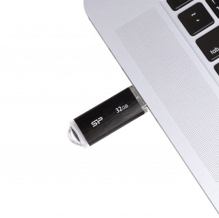 Silicon Power Ultima U02 32GB [USB2.0] - Fekete PC