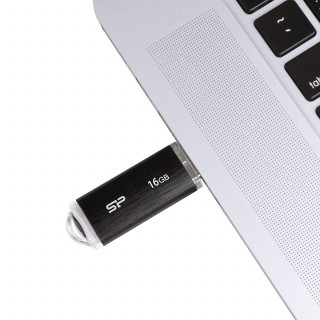 Silicon Power Ultima U02 16GB [USB2.0] - Fekete PC