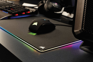 Corsair Gaming MM800 RGB Polaris FEKETE [ Led testreszabható világítás max. 15 zónás, 350 x 260 mm, 1,8m kábel PC