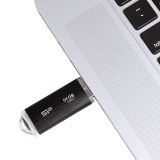 Silicon Power Blaze B02 64GB [USB3.0] - Fekete PC