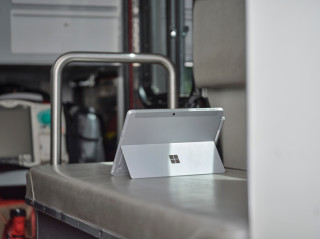 Microsoft Surface Go 3 10.5i P/4/64GB + Office Otthoni és diákverzió 2021 (HUN) PC