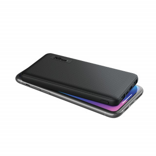 Trust Akkubank - Primo Ultra-thin Powerbank (10000mAh; 15W USB-C + 12W 2xUSB; fekete) Mobil