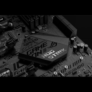 ASUS ROG STRIX B450-F GAMING AMD B450 SocketAM4 ATX alaplap PC
