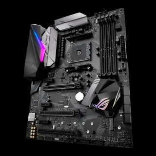 ASUS ROG STRIX X370-F GAMING AMD X370 SocketAM4 ATX alaplap PC